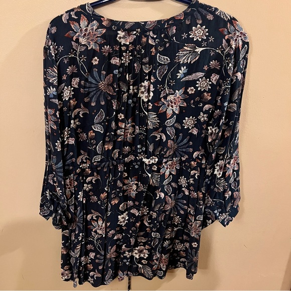 Hilary Radley Button Down Shirt - Picture 5 of 5